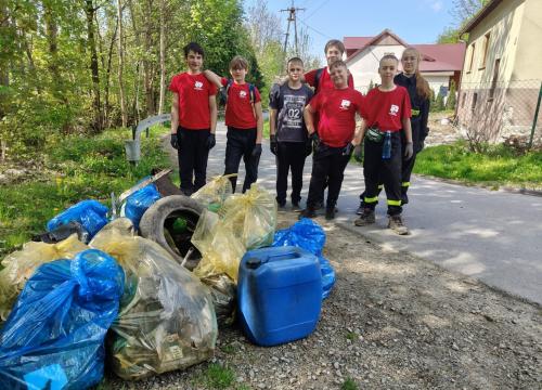 Sprzątanie wsi